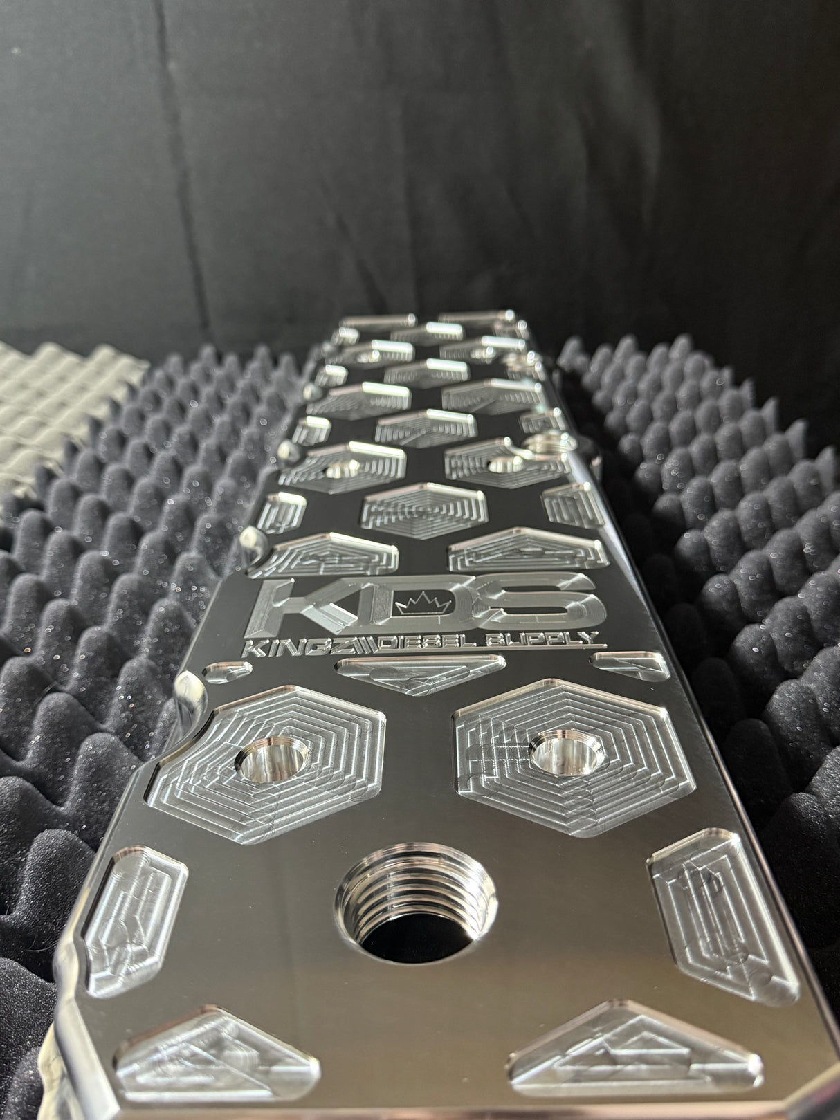 KDS 6.7 Cummins Billet Valve Cover